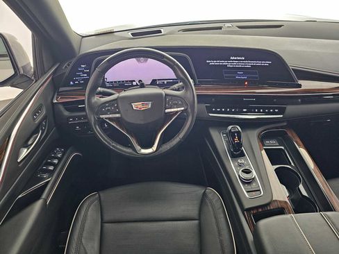 Used 2023 Cadillac Escalade Premium Luxury w/ Performance Package image 20