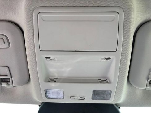 Used 2024 Ford Escape Platinum AWD/4WD image 18