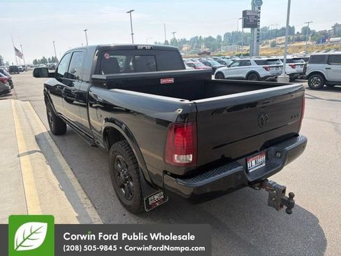 Used 2015 RAM 3500 Laramie w/ Black Appearance Group AWD/4WD image 9