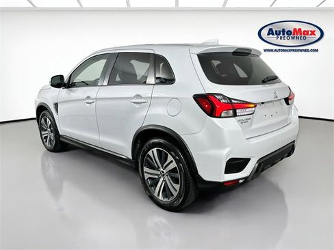 Used 2024 Mitsubishi Outlander Sport SE image 6