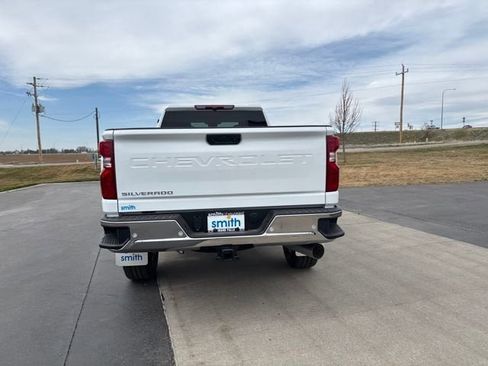 New 2026 Chevrolet Silverado 3500 W/T AWD/4WD image 4
