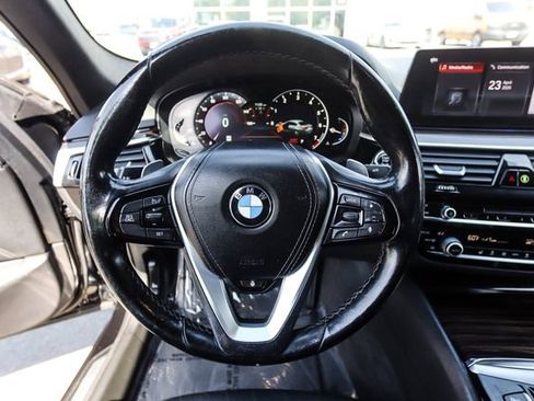 Used 2019 BMW 530i xDrive w/ Convenience Package AWD/4WD image 46