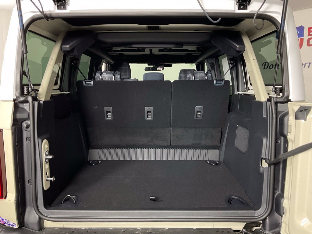 New 2026 Ford Bronco Heritage Edition AWD/4WD image 11