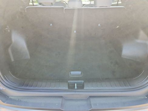 Used 2025 Hyundai Tucson SE image 22