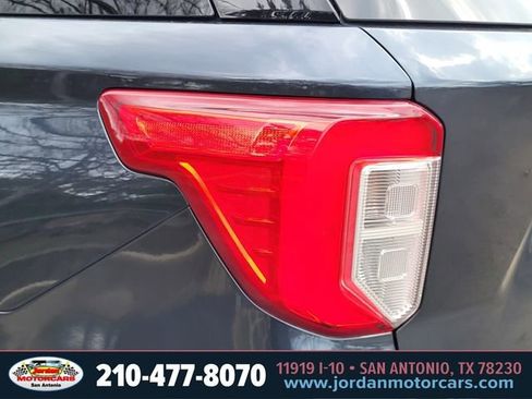 Used 2023 Ford Explorer XLT w/ Equipment Group 202A image 9