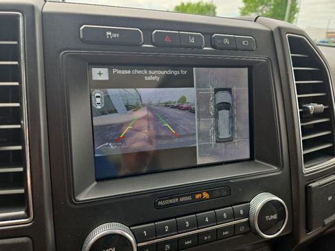 Used 2019 Ford Expedition Limited w/ Special Edition Package RWD image 52
