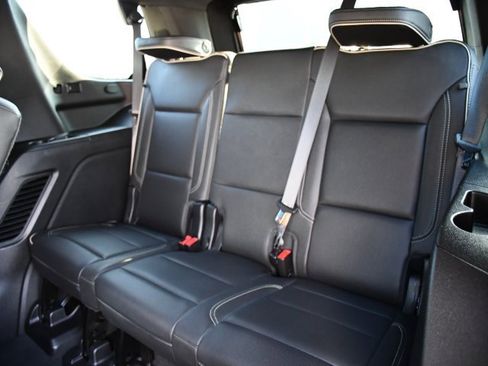 Used 2022 Chevrolet Tahoe Premier image 20