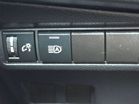 Used 2024 Toyota Corolla Cross LE FWD image 26