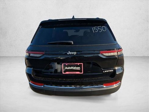 New 2025 Jeep Grand Cherokee Limited w/ Trailer Tow Package image 8