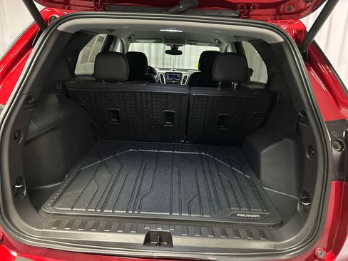 Used 2024 Chevrolet Equinox LT w/ LPO, Floor Liner Package image 24
