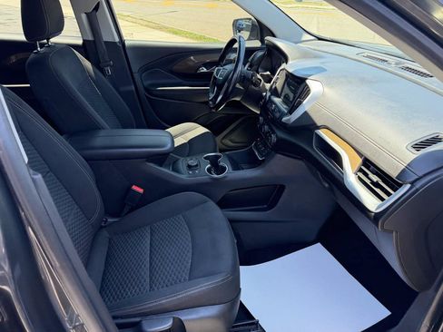 Used 2019 GMC Terrain SLE w/ Driver Convenience Package AWD/4WD image 17