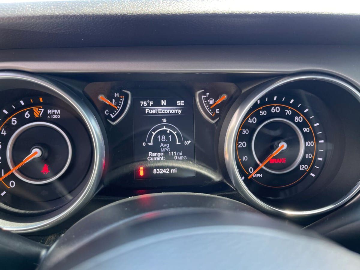 Used 2018 Jeep Wrangler Sport AWD/4WD image 24