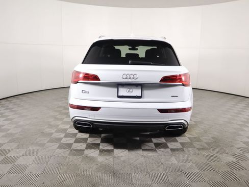 Used 2021 Audi Q5 e Premium image 6