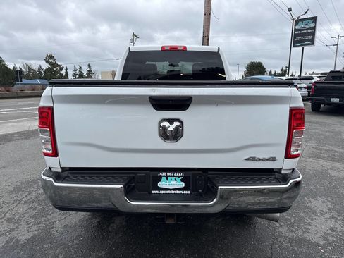 Used 2021 RAM 2500 Tradesman w/ Chrome Appearance Group image 4