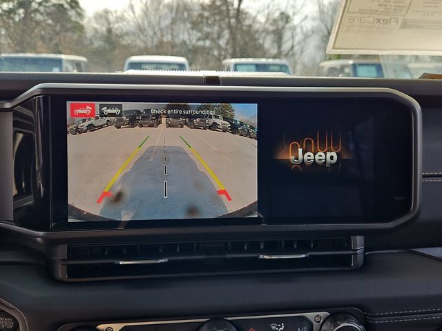 New 2026 Jeep Wrangler Unlimited Sahara AWD/4WD image 18