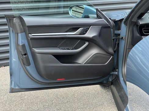 New 2025 Porsche Taycan image 14