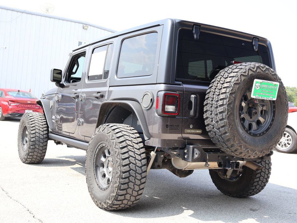 Used 2020 Jeep Wrangler Unlimited Sport AWD/4WD image 3