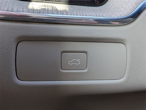 Used 2023 Volvo XC60 B5 Plus w/ Climate Package image 30