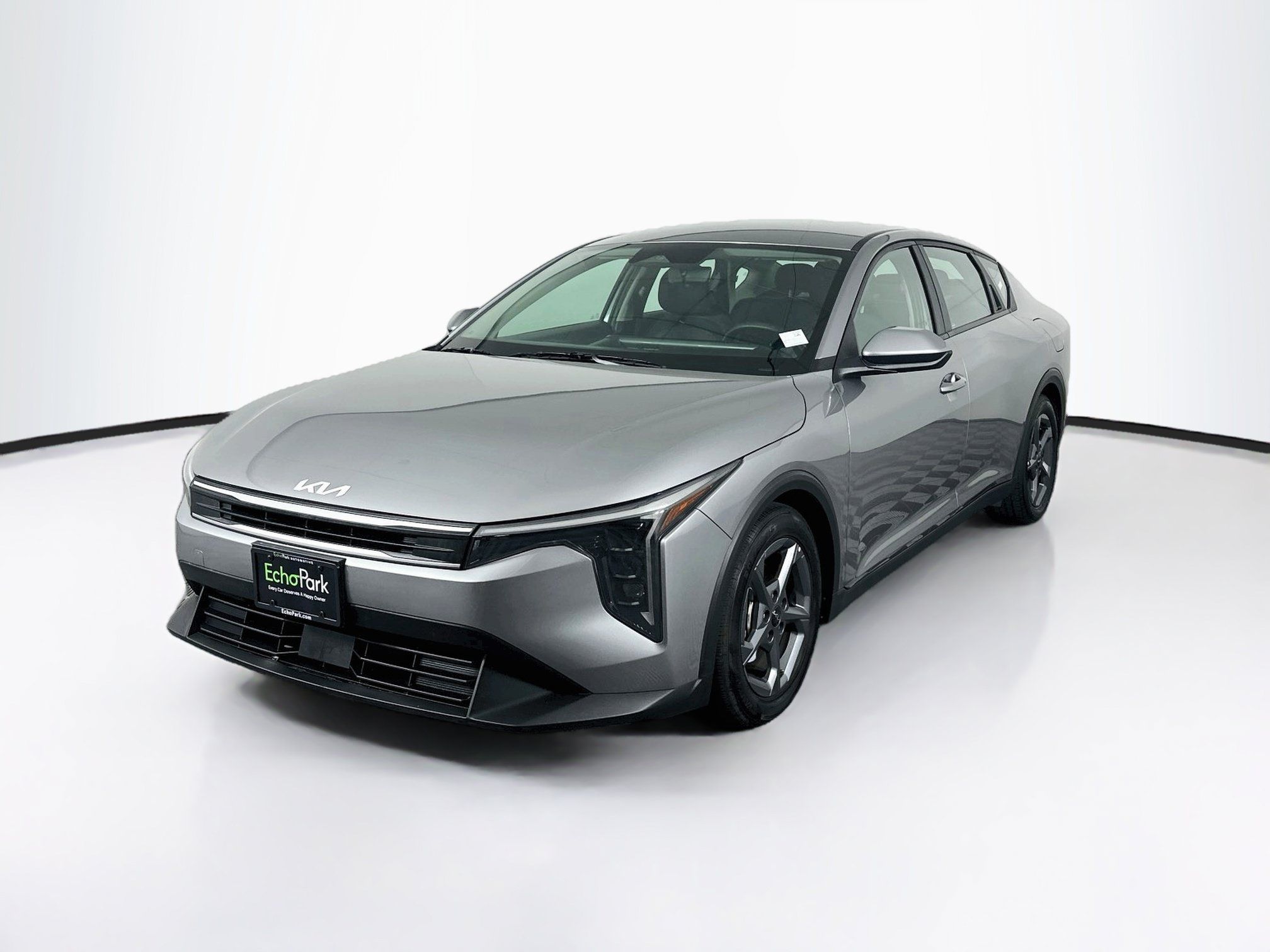 Used 2025 Kia K4 FWD image 3