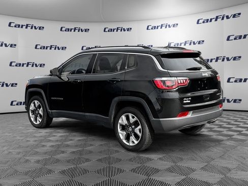 Used 2018 Jeep Compass Limited AWD/4WD image 3