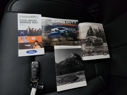 Used 2021 Ford F250 Lariat w/ Chrome Package image 55