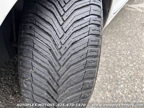 Used 2013 Volkswagen Beetle TDI image 23