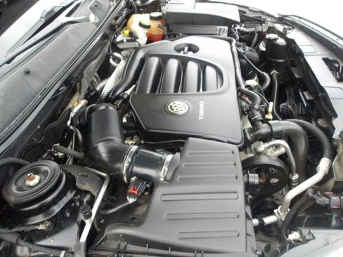 Used 2013 Buick Regal Premium image 26
