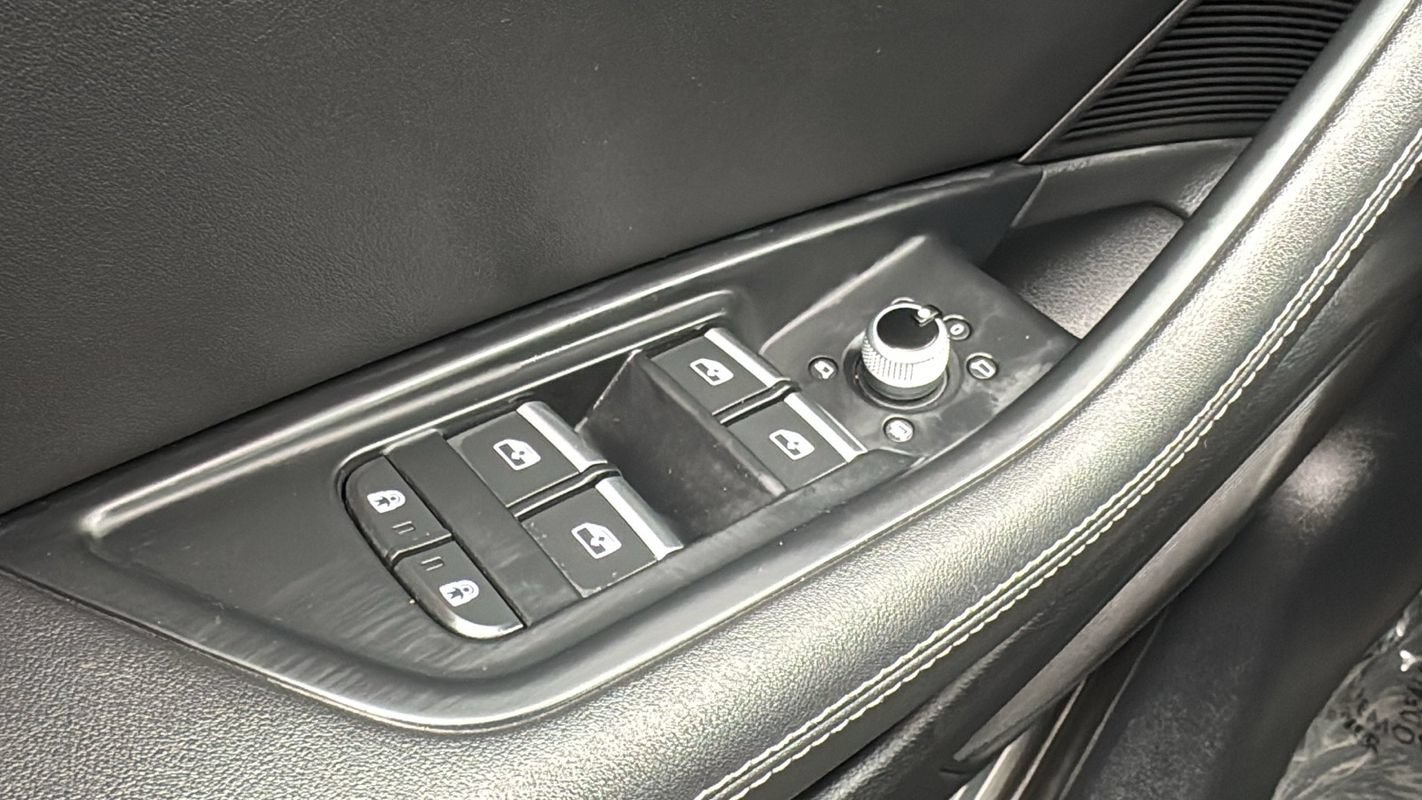 Used 2021 Audi A4 2.0T Premium Plus w/ Premium Plus Package AWD/4WD image 26