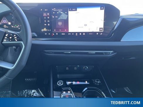 Used 2025 Audi A5 2.0T Premium Plus w/ Premium Plus image 33