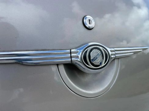Used 2004 Chrysler PT Cruiser GT FWD image 11