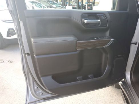 Used 2022 Chevrolet Silverado 1500 LT image 19