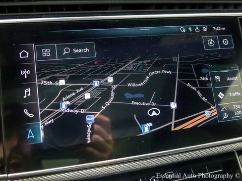 Used 2020 Audi SQ8 Premium Plus w/ Driver Assistance Package image 21