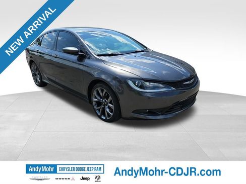 Used 2016 Chrysler 200 S w/ Navigation & Sound Group I FWD image 1