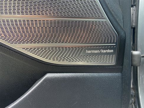 Used 2022 Hyundai Palisade Limited image 25