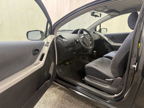 Used 2011 Toyota Yaris 2-Door Hatchback w/ PWR Pkg w/Steel Wheels image 9