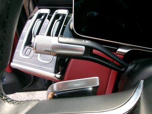 Used 2023 Mercedes-Benz S 580 4MATIC Sedan image 55