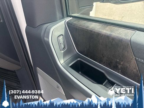 Used 2023 Ford F250 Lariat w/ Lariat Ultimate Package image 32