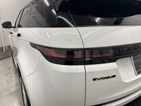 Used 2023 Land Rover Range Rover Evoque S image 27