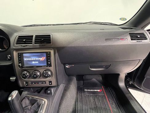 Used 2013 Dodge Challenger SRT8 w/ Harman Kardon Audio Group RWD image 46