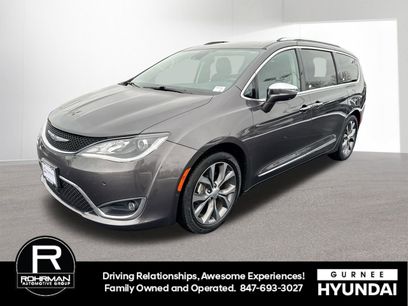 Used 2017 Chrysler Pacifica Limited