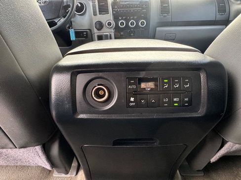 Used 2009 Toyota Sequoia SR5 RWD image 16