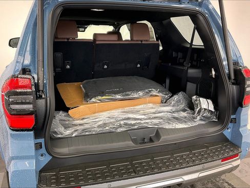 New 2026 Toyota 4Runner Limited AWD/4WD image 11