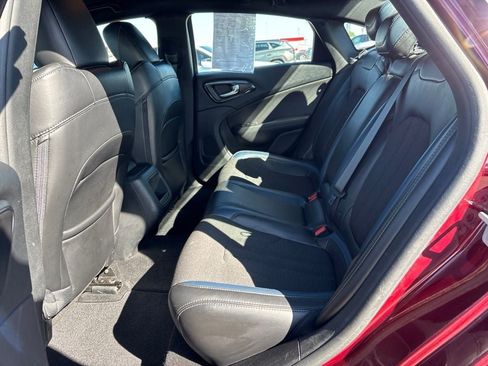 Used 2016 Chrysler 200 S FWD image 25