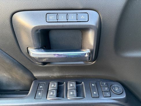 Used 2018 GMC Sierra 3500 Denali w/ Duramax Plus Package image 25