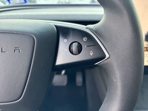 Used 2024 Tesla Model 3 Standard Range RWD image 13