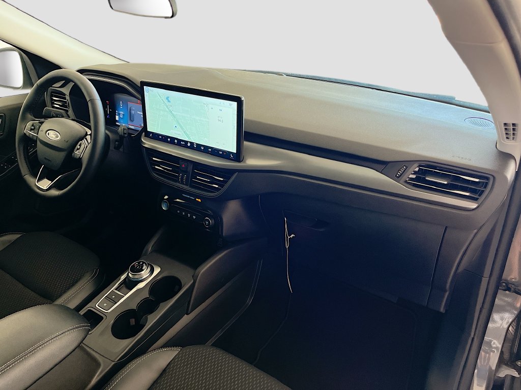 Used 2025 Ford Escape SE FWD image 30