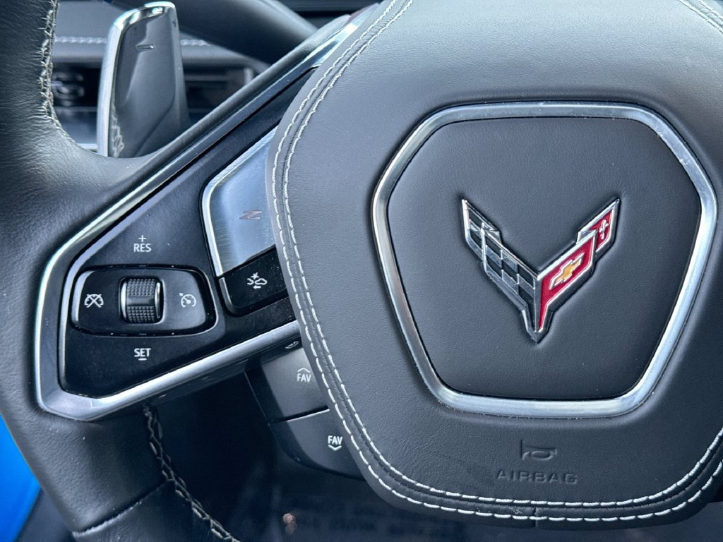 Used 2026 Chevrolet Corvette Stingray Convertible w/ 1LT RWD image 17