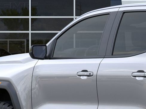 New 2025 GMC Canyon Elevation w/ Convenience Package image 36