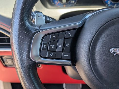 Used 2020 Jaguar F-PACE SVR AWD/4WD image 24