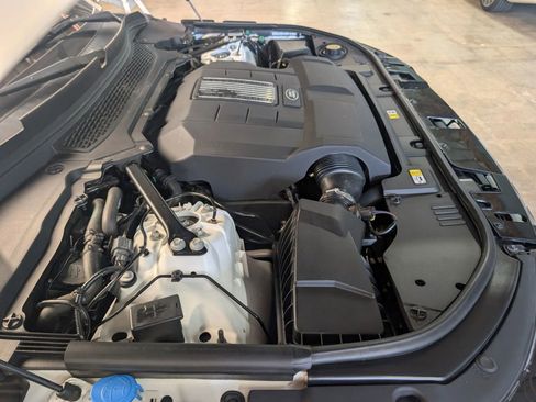 Used 2017 Land Rover Range Rover Sport HSE AWD/4WD image 38
